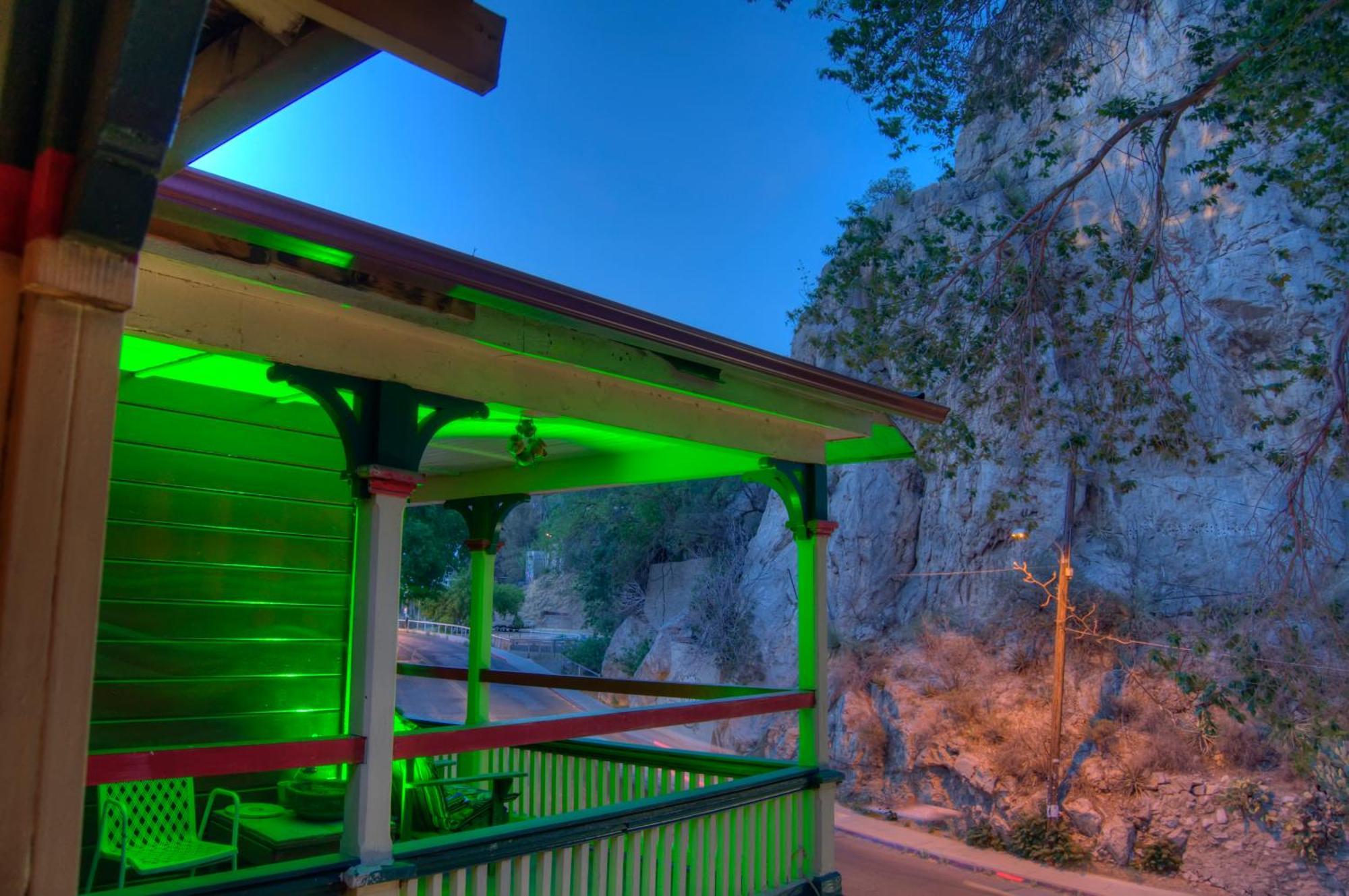 The Inn At Castle Rock Bisbee Exteriör bild